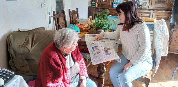 Une bénéficiaire du service VIVAM pour personnes en situation de handicap vieillissantes